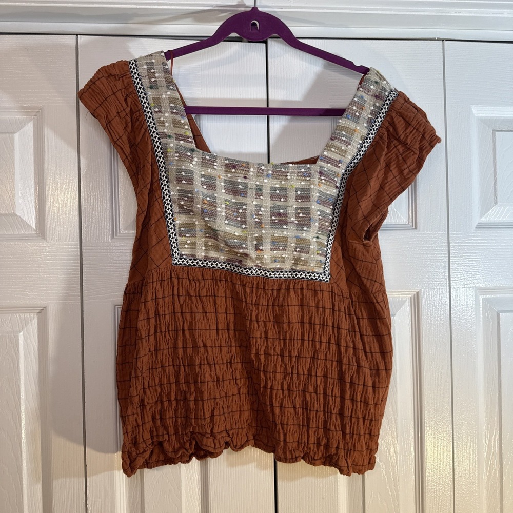 Entro Women's Large Babydoll Top Orange Peplum Textured EUC